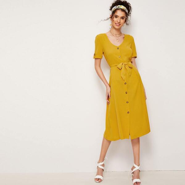 

Solid Button Front Belted Dress, Yellow