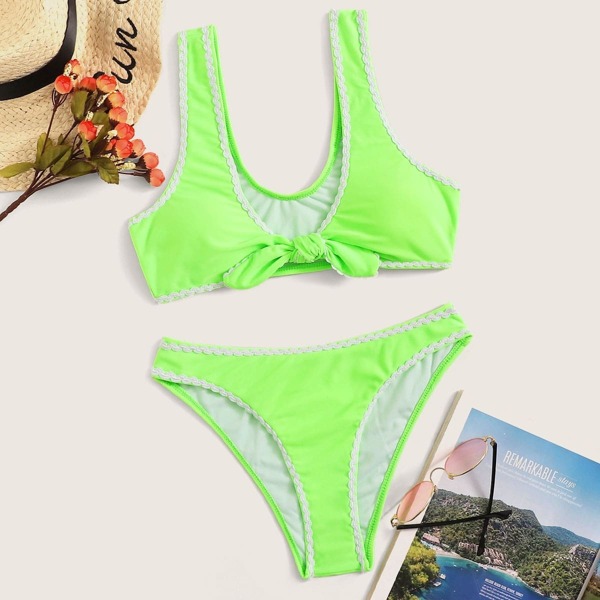 

Neon Green Contrast Piping Knot Front Bikini Set, Green bright