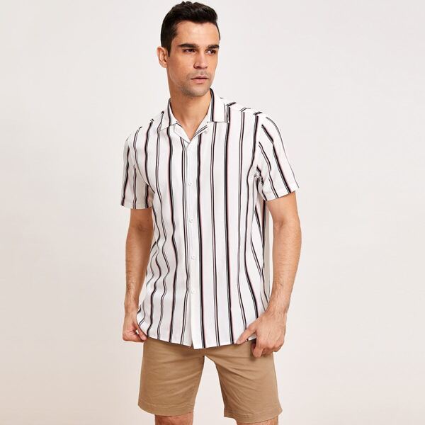 

Men Revere Collar Striped Shirt