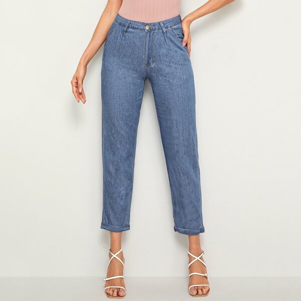 

Rolled Hem Crop Tapered Jeans