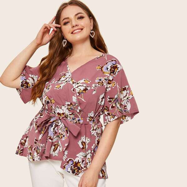 

Plus Surplice Front Floral Print Belted Blouse