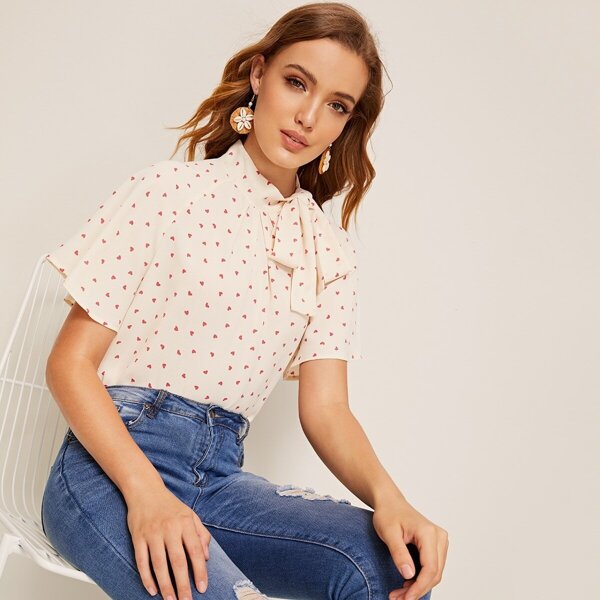 

Confetti Heart Print Tie Neck Raglan Sleeve Top