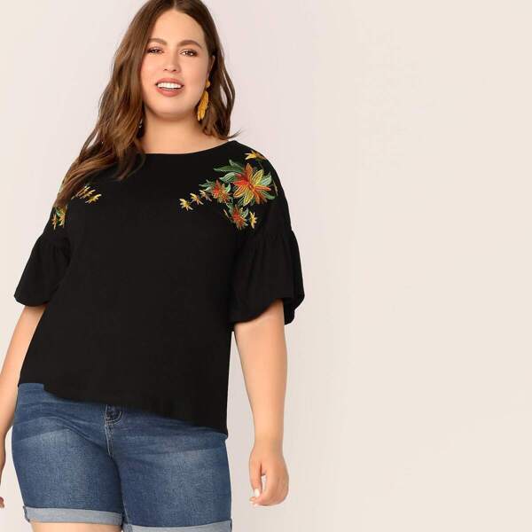 

Plus Embroidered Botanical Applique Flounce Sleeve Top