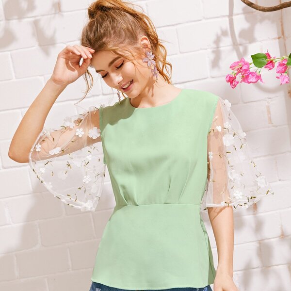 

Embroidered Mesh Cuff Ruffle Hem Blouse