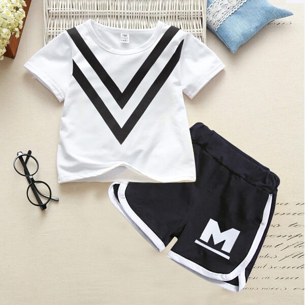 

Toddler Boys Chevron Print Tee With Contrast Binding Shorts, Black and white