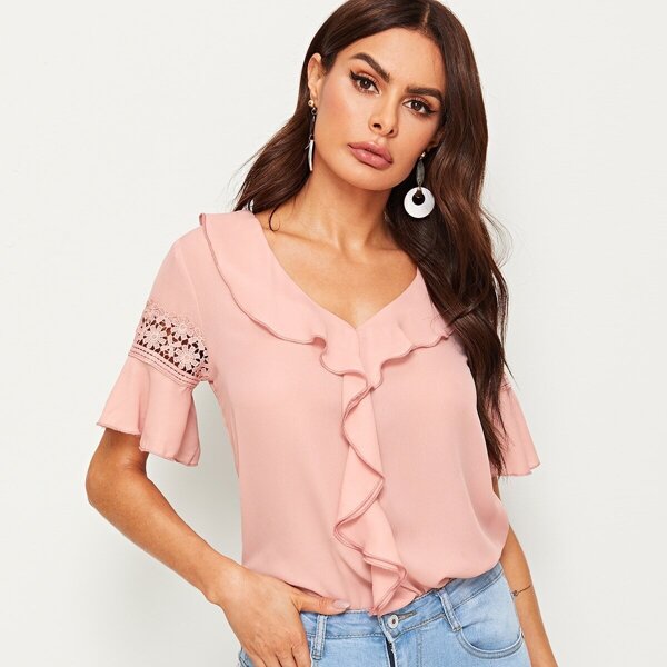 

Ruffle Trim Lace Insert Solid Top, Pink pastel