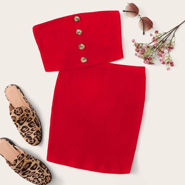 

Buttoned Bandeau Top & Skirt Set, Red