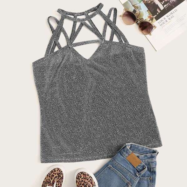 

Plus Cut-out Yoke Glitter Crop Top