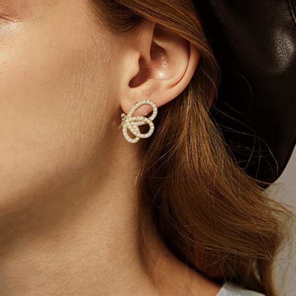 

Faux Pearl Butterfly Shaped Stud Earring 1pair