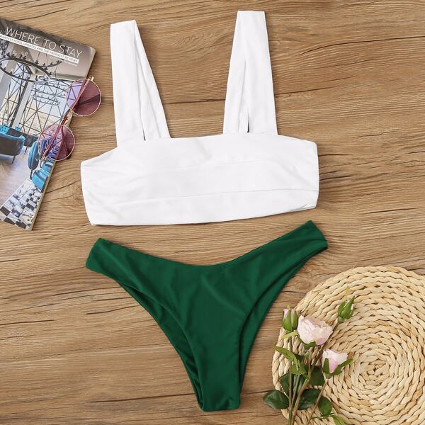 

Seam Square Neck Top With High Cut Bikini Set, Multicolor