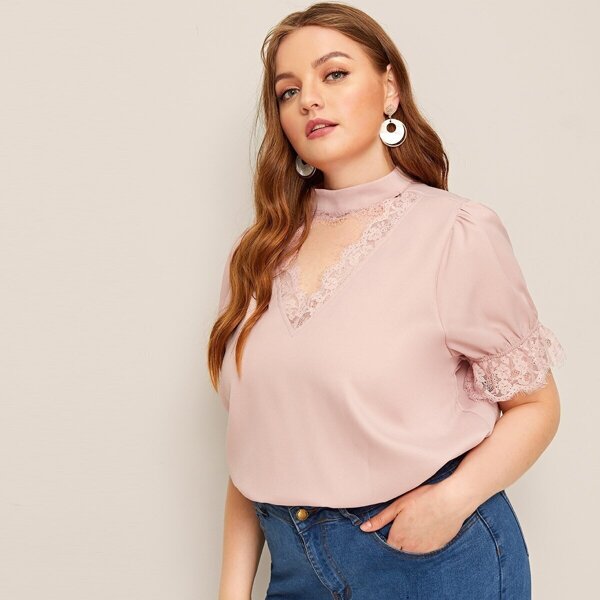 

Plus Choker Neck Lace Insert Top, Pink pastel