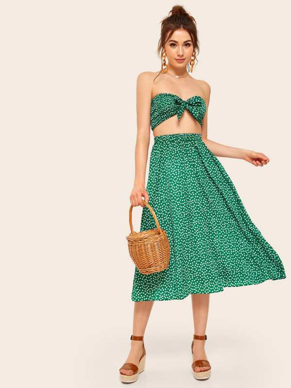 

Ditsy Floral Tie Front Bandeau With Skirt, Green, Maja