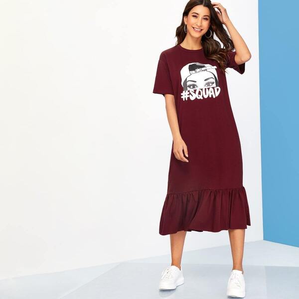 

Figure and Letter Print Flippy Hem Dress