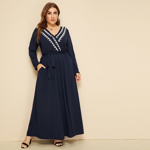 

Plus Surplice Neck Contrast Guipure Lace Belted Dress, Navy