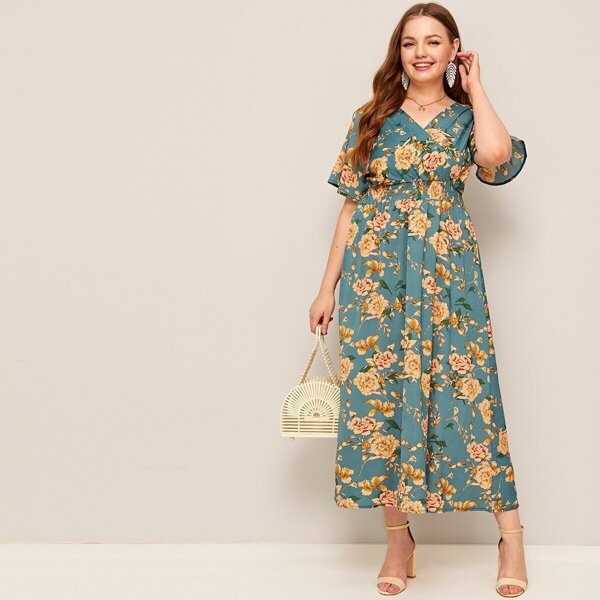 

Plus Shirred Waist Floral Print Surplice Dress