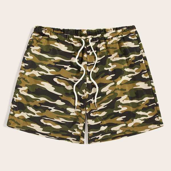 

Men Drawstring Waist Camo Print Shorts