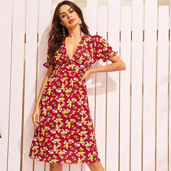 

Deep V Neck Ditsy Floral Print Dress