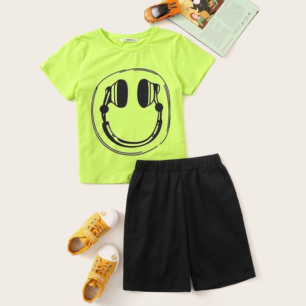 

Boys Neon Graphic Tee & Contrast Shorts Set