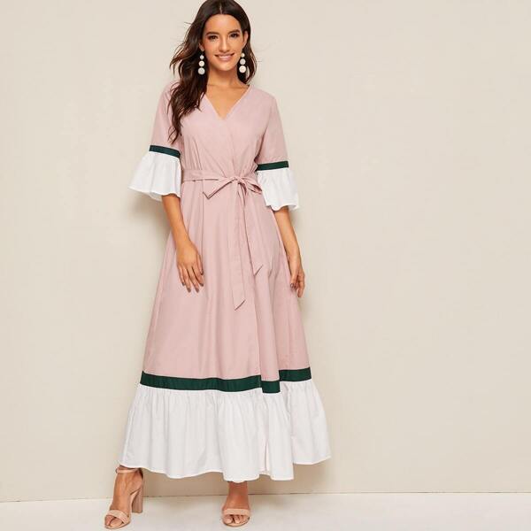 

Bell Sleeve Surplice Wrap Color Block Abaya, Pink