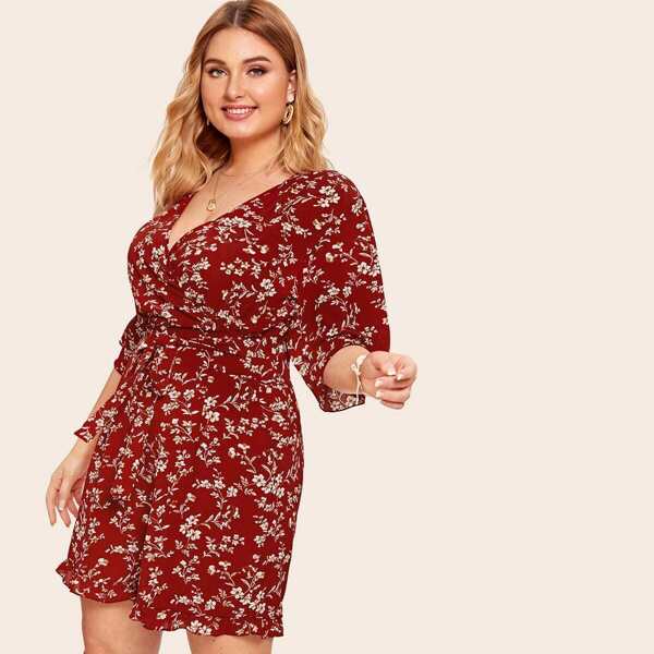 

Plus Ruffle Hem Ditsy Floral Romper, Burgundy