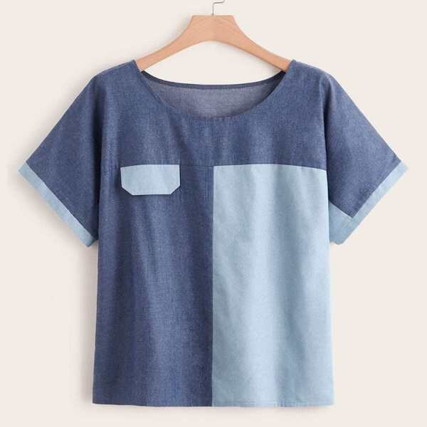 

Plus Contrast Panel Pocket Denim Blouse