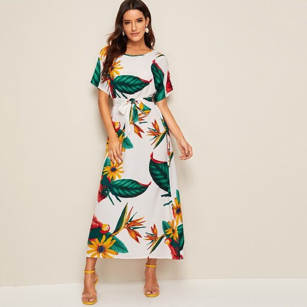 

Floral Print Belted Maxi Dress