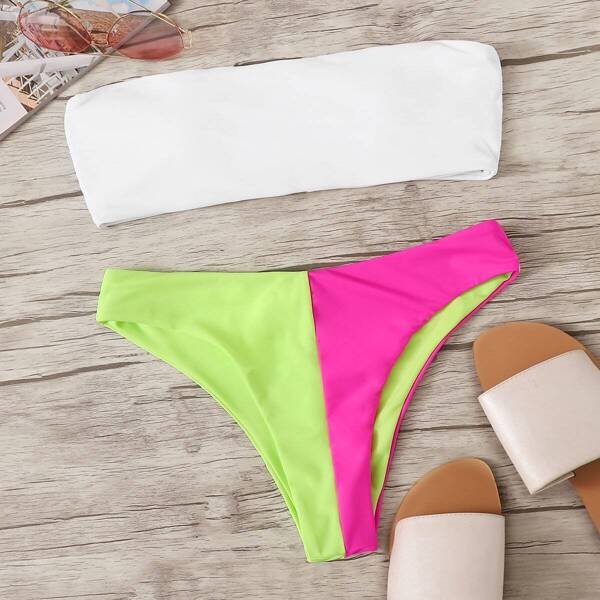 

Bandeau With Two Tone Panty Bikini Set