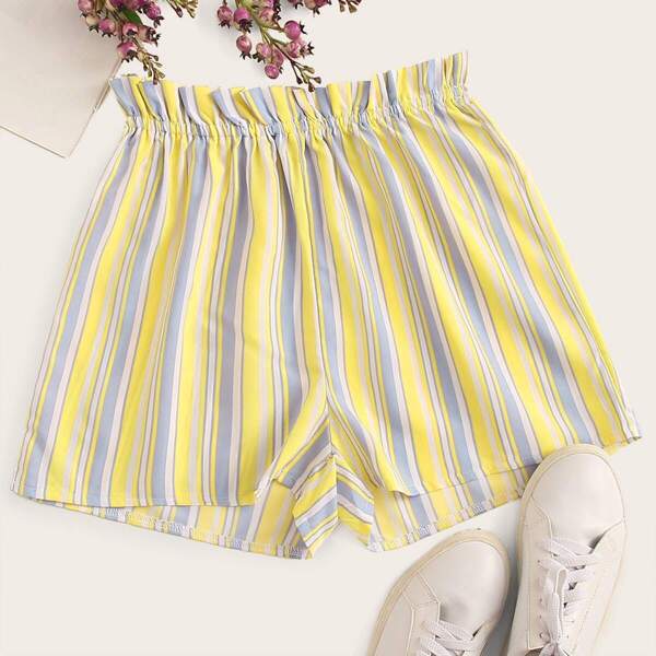 

Frilled Waist Striped Shorts
