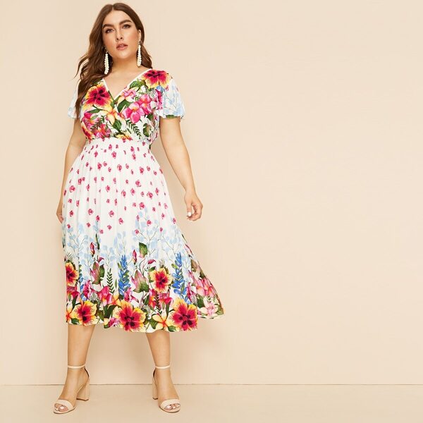 

Plus Surplice Floral Print Dress, Multicolor