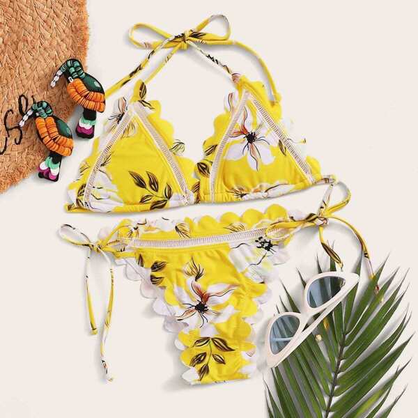 

Floral Scalloped Trim Top With Tie Side Bikini