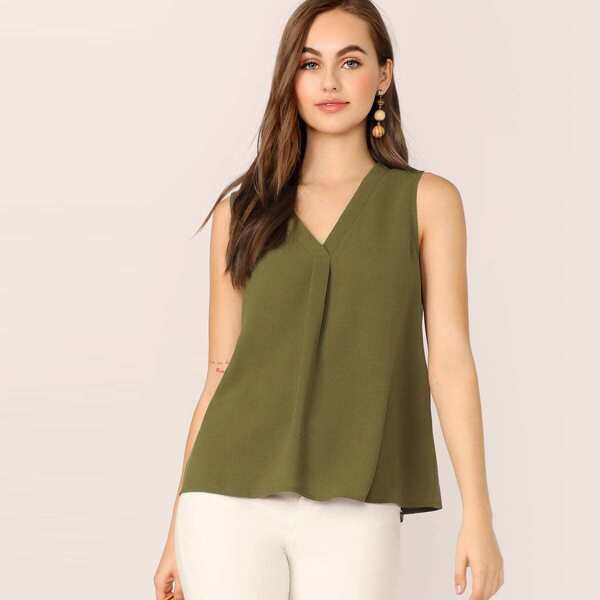 

V-neck Sleeveless Flowy Top