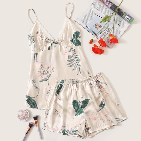 

Floral & Leaf Print Satin Cami Pajama Set