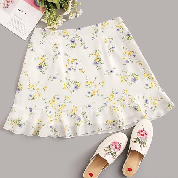 

Ditsy Floral Print Flounce Hem Skirt