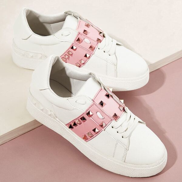 

Studded Decor Lace-up Sneakers