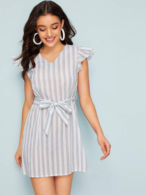 

Полосатое платье с оборками и поясом, Roberta B