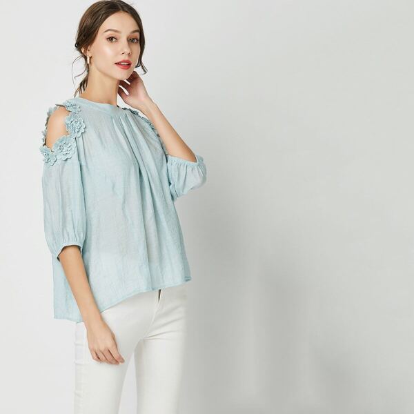 

Cold Shoulder Appliques Bishop Sleeve Blouse