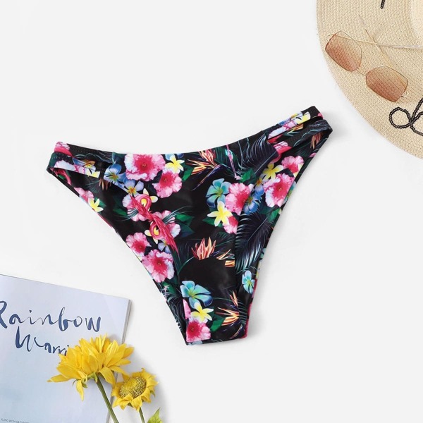 

Cut-out Flower Print Swimming Panty, Multicolor