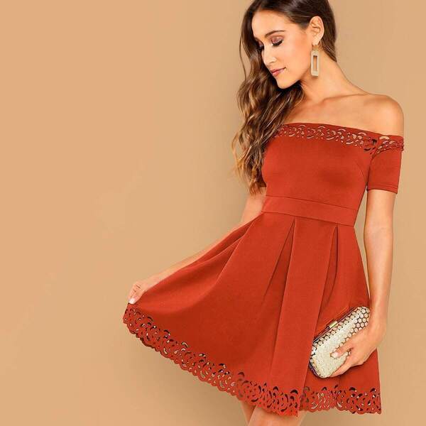 

Off Shoulder Laser Cut Pleated Detail Dress