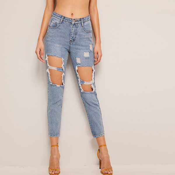 

Ripped Stitch Detail Jeans