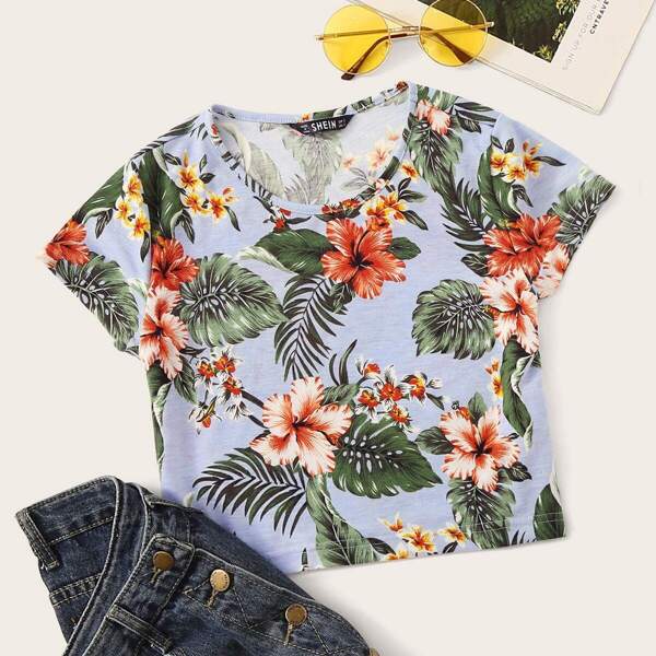 

Tropical Print Crop Tee