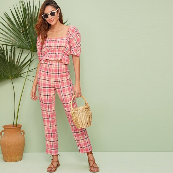 

Square Neck Ruffle Hem Plaid Top and Pants Set, Pink