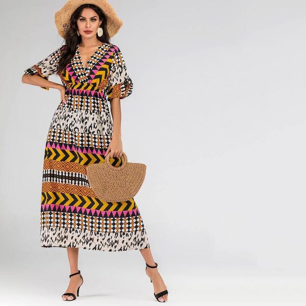 

Geometric Print Flounce Sleeve Long Dress