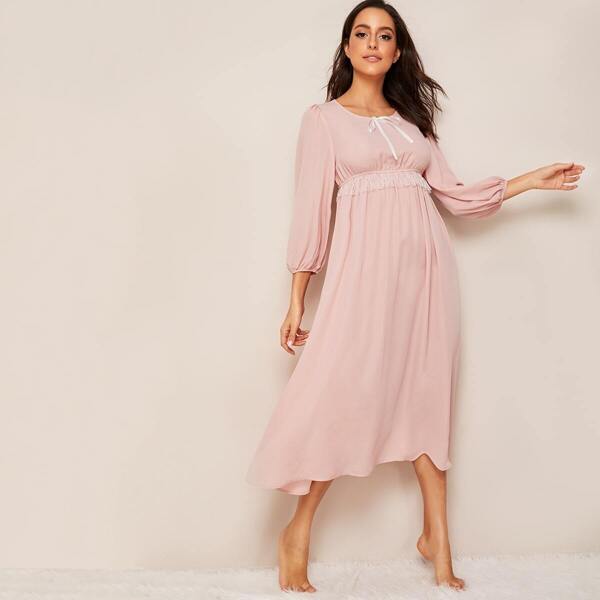 

Tie Neck Jacquard Mesh Flowing Nightdress, Pink