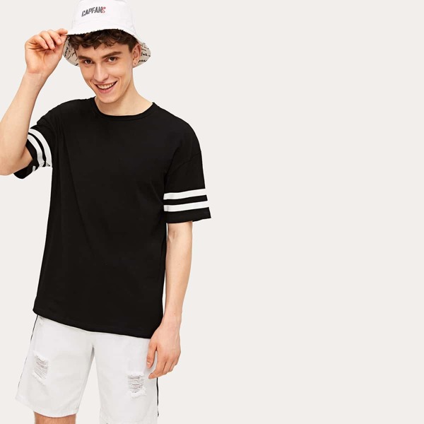 

Men Varsity Striped Sleeve T-shirt