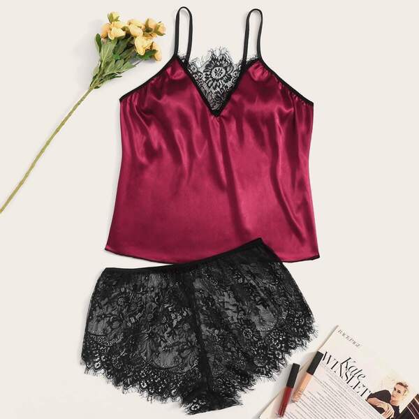 

Plus Floral Lace Satin Cami Top & Shorts, Multicolor