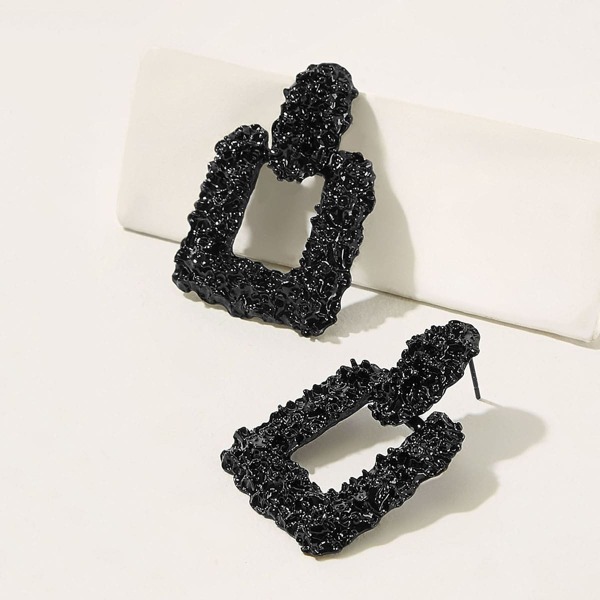 

Textured Open Square Drop Earrings 1pair