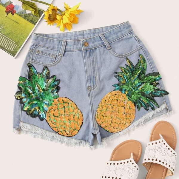 

Contrast Pineapple Sequin Raw Hem Denim Shorts