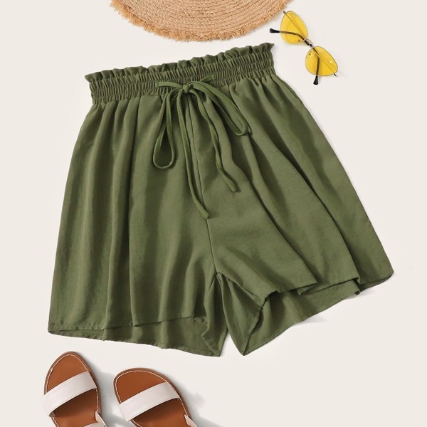 

Paperbag Waist Tie Front Shorts, Army green