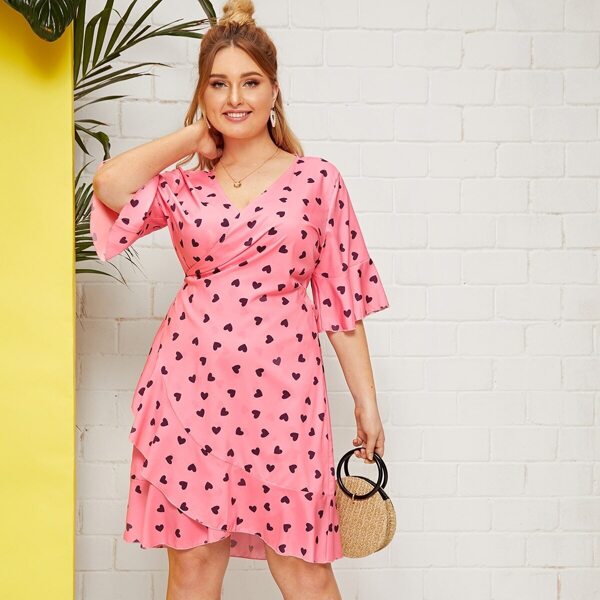 

Plus Heart Print Ruffle Hem Dress
