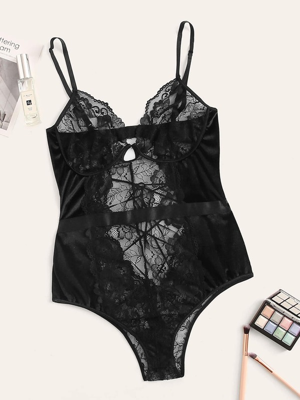 

Plus Contrast Lace Cut Out Teddy Bodysuit, Black